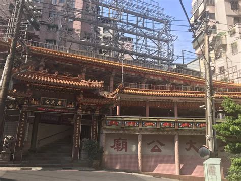 陰廟是什麼|路邊的陰廟很靈驗，但又不能亂拜？陰廟跟陽廟，到底。